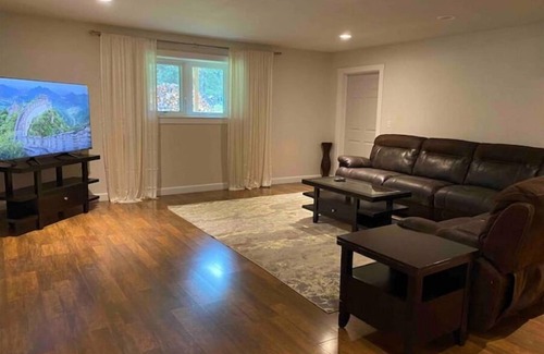 Delta Junction Apartment | No cleaning fees! 3 Bdrm condo, 2 miles from town