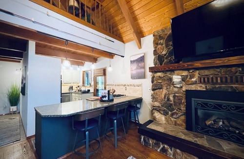 Cle Elum Cabin | NO DOG FEE! Spring Fly Fisher’s, Outdoor Barrel Sauna & River Views!