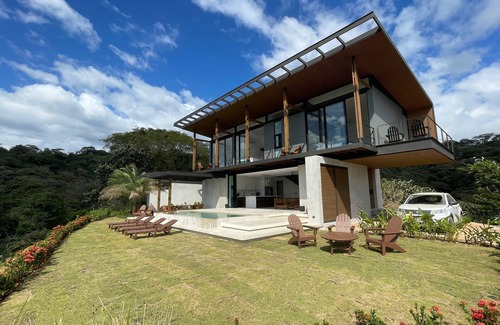 Rio Seco Villa | No Pasa Nada! NEW* Scenic Ocean View Villa w/Pool