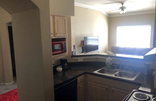 South Arlington Apartment | NO PLACE LIKE HOME!
