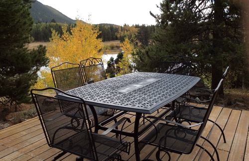 Black Hawk Cabin | NO Smoking, Peaceful Rocky Mountain Lake Home - Close to Parks, Denver, Boulder