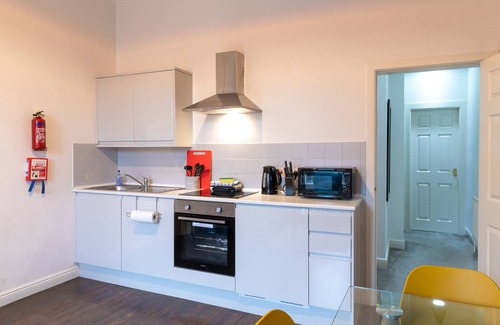 Preston Apartment | No2 Fulwood Heights-stunning large 1bed nr Hosp