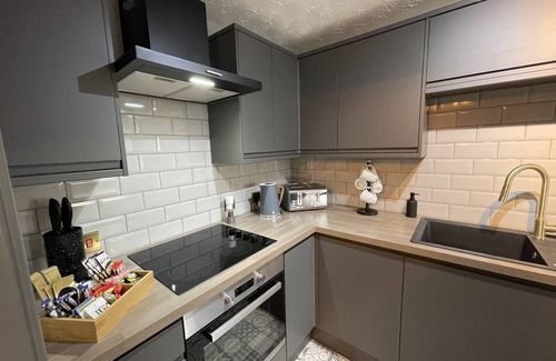 Leamington Spa Apartment | No24 - 2-bed Boutique Apartment - Hosted by Hutch