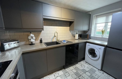 Leamington Spa Apartment | No24 - 2-bed Boutique Apartment - Hosted by Hutch