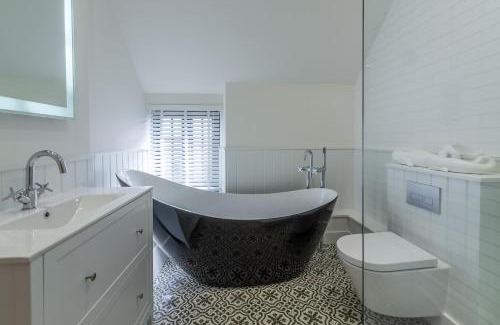 Thornham House | No33 THORNHAM BOUTIQUE COTTAGE 2