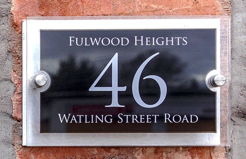 Preston Apartment | No3a Fulwood Heights - Beautiful Studio nr hosp
