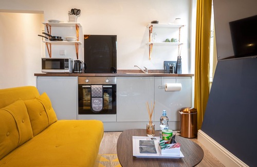 Preston Apartment | No3b Fulwood Heights - Executive Studio nr Hosp