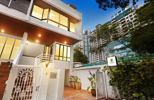 Khlong Tan Nuea House | No3★TH39★Warm&Cozy Couple Room, 7min to Emquartier