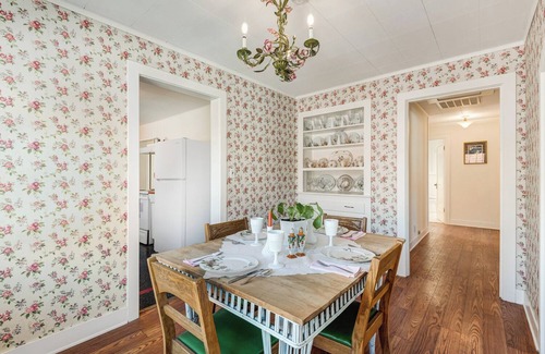 Prineville House | Noble - Charming 1930s 3-bedroom house with WiFi and AC in Prineville