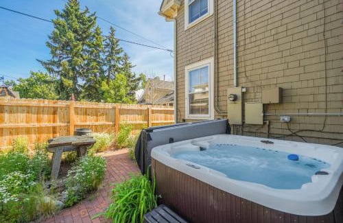 Old North End House | Noble Mansion 7 Bedrooms w Hot Tub Firepit & BBQ