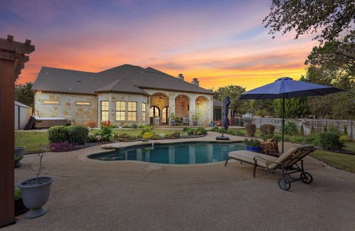 Crawford Villa | Noble Prairie: Lux Estate, Pool, Spa, Garden, Venue, Chef's Kitchen, Fireplace!
