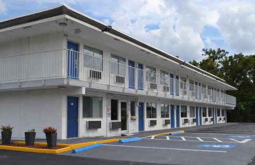 Northside Hotel | Noble Suites Jacksonville