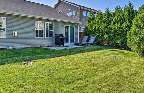 Noblesville House | Noblesville Family Home w/ Grill, Pool Access