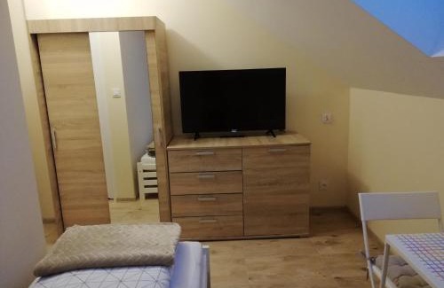 Liszki Apartment | Noclegi Pod Lasem