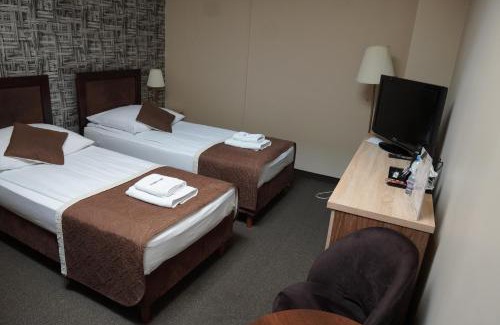 Mogilno Hotel | Noclegi-Restauracja Boss