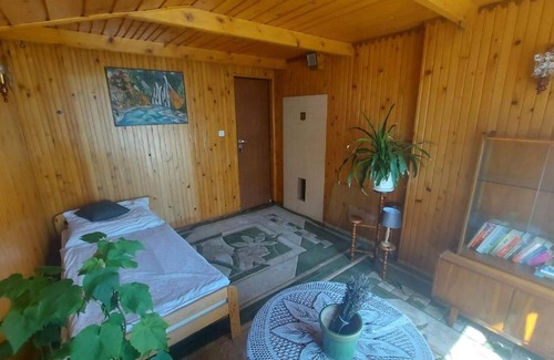 Dukla House | Noclegi Teodorówka