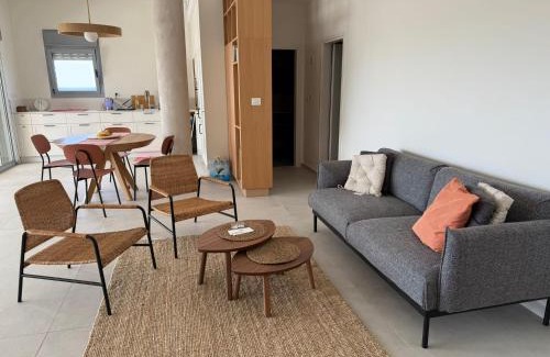 Jisr az-Zarqa Apartment | Nof Yonna - Sea & Sky