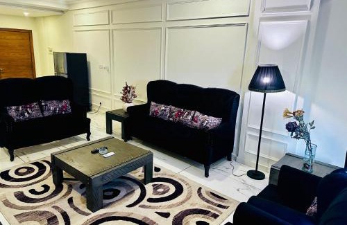 Rawalpindi Apartment | Noir Escape
