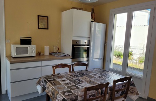 Barbatre House | Noirmoutier: Villa on fenced plot, quiet location