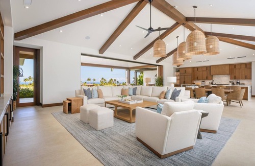 Kaupulehu House | Noiulu One – Brand New Estate | Onsite Staff & Daily Housekeeping