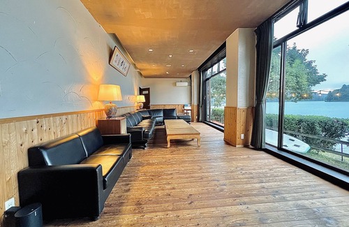 Shinano Hotel | Nojiri Lake Resort