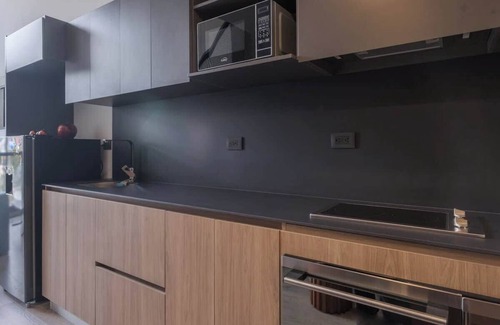 Barrios Unidos Apartment | NOK Luxury 1 BR duplex in Virrey