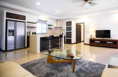 Rawai Villa | Noksawan - Pleasant 3BR Pool Villa Rawai