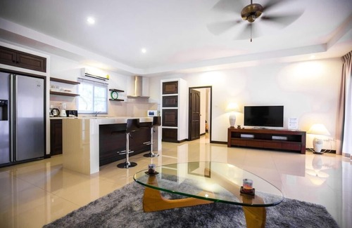 Rawai Villa | Noksawan - Pleasant 3BR Pool Villa Rawai