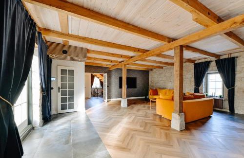 Kuressaare Villa | Nolcken Lagerhaus