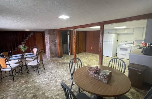 Bee Spring Cabin | Nolin Lake Cabin with a Big View. Why stay at a lake you can't see?