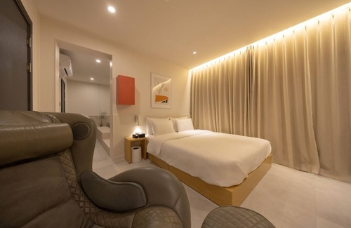 Gumi Hotel | Nomad Aank hotel Gumi branch