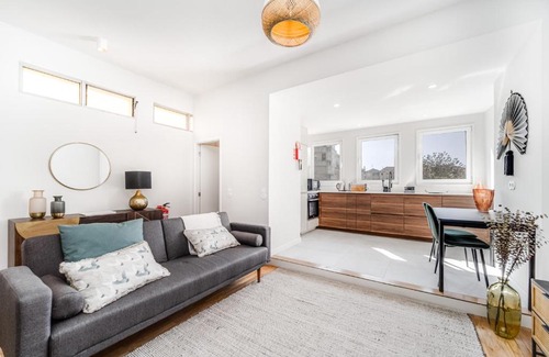 Centro / Baixa Apartment | Nomad's By Sta Catarina Flats - 3BED Porto