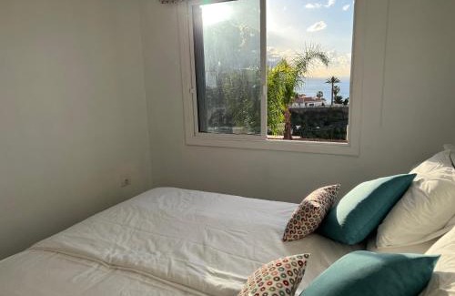 La Quinta Apartment | Nomad's Nest - Sea View Apartment with Pool - Ideal for Vacation & Remote Work