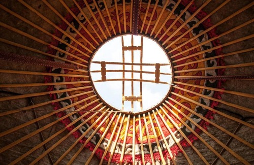 Olgii Apartment | Nomadic Life in a yurt