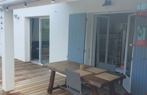La Remigeasse House | Nombre D'oiseaux Vous Réveilleront Chaque Matin vus Des70 m² de la Terrasse Bois