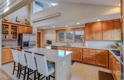Durango House | Non Smoking Home,A/C, Incredible Views! 1Mile N.of Durango,Hot tub,Heated garage