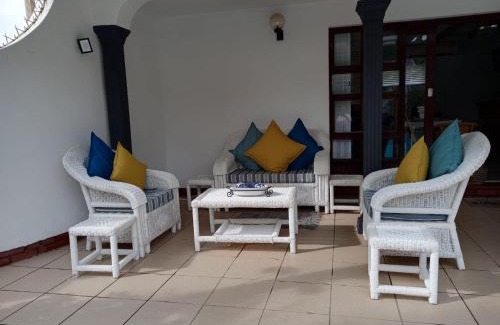 Margate House | NoniSands Guesthouse