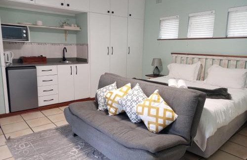 Margate House | NoniSands Guesthouse