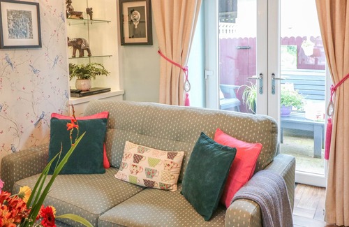 Killarney Cottage | NONO'S COTTAGE, pet friendly in Gneeveguilla, County Kerry
