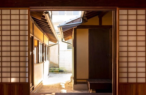 Itsukushima House | Nonsmoking New building Separated rental bui / Hatsukaichi Hiroshima
