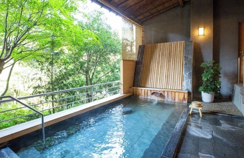 Gero Onsen Hotel | Nonsmoking room Twin bedroom View of the cit/Gero Gifu