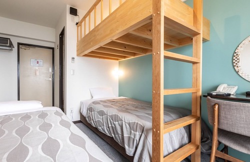 Hatsukaichi Hotel | Nonsmoking Westernstyle twin room with loft R/Hatsukaichi Hiroshima