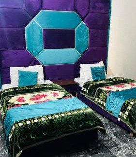 Johar Town House | Noor INN Guest House