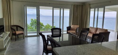 San Jose Apartment | Noor Villa - Luxury 3 Bed, 2 Bath Apartment with Stunning Panoramic Sea View, Private Beach