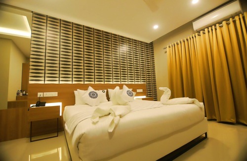 Palakkad Hotel | Noorjehans Grand Noor