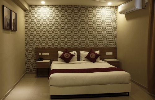 Palakkad Hotel | Noorjehans Grand Noor
