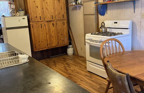Nootka Island House | Nootka Island Fishing Cabin