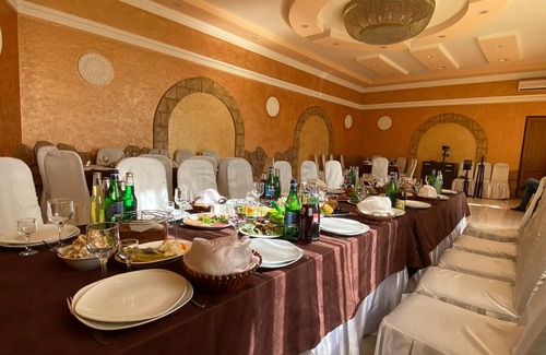 Erebuni Hotel | Nor Nreni Hotel