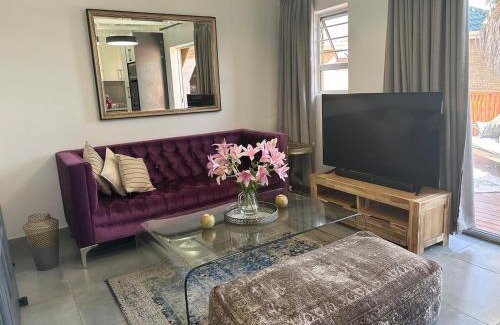 Myoli Beach Apartment | Nora's Place