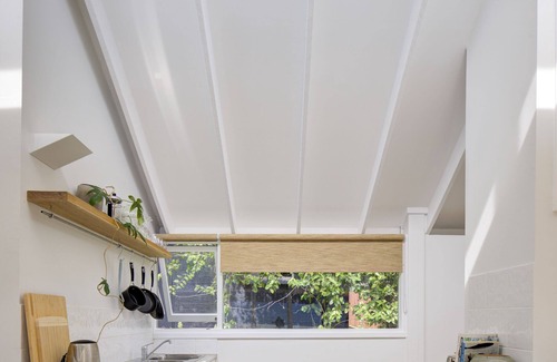 Norah Head Cottage | Norah Beach Shack 2 – 30m to beach!